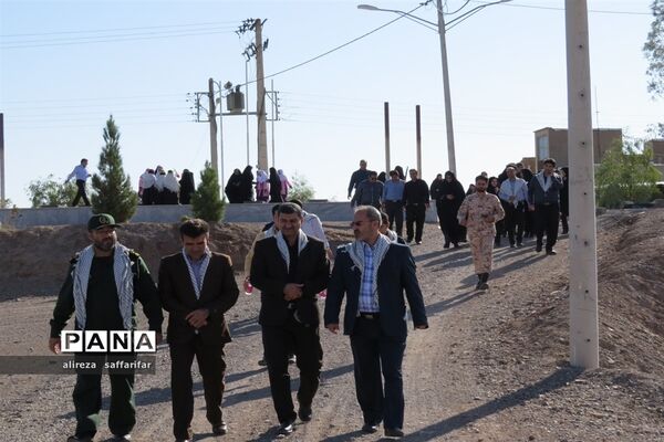 تجدید میثاق فرهنگیان اردستانی با شهدا