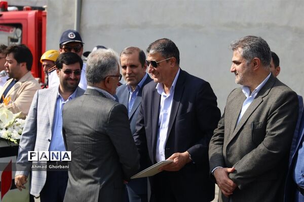 تجلیل از آتش‌نشانان ساری