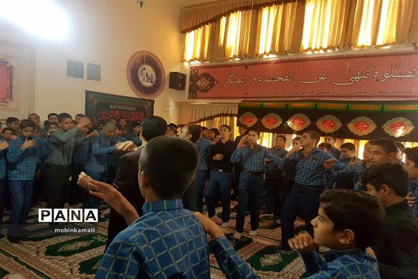 مراسم عزاداری امام حسین (ع)