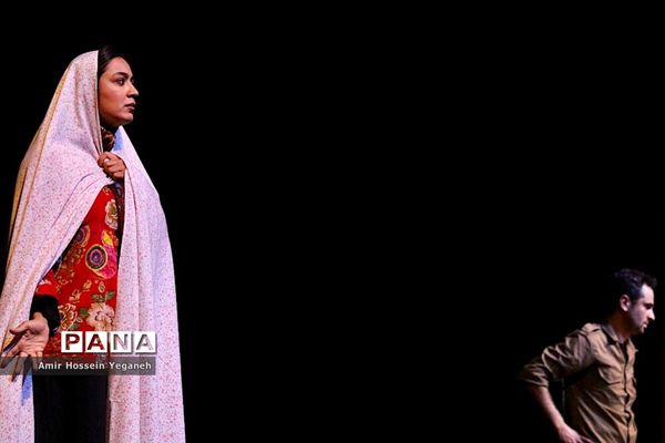 نمایش «من رویایت نیستم » در جزیره کیش