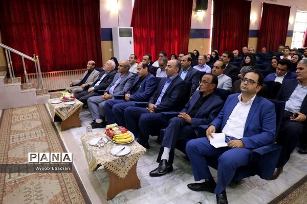 مراسم تکریم و معارفه مدیرکل  اداره نوسازی مدارس استان آذربایجان شرقی