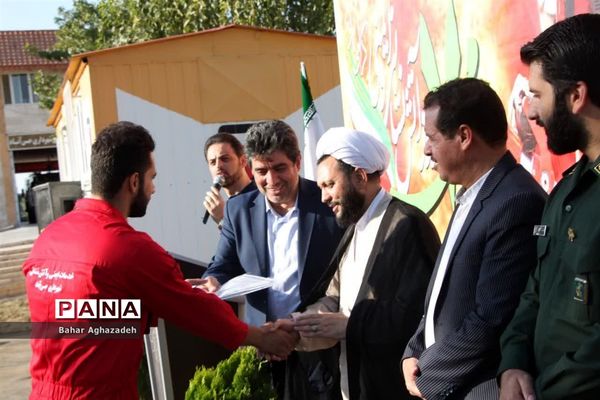 مراسم تجلیل از آتش نشانان فشافویه