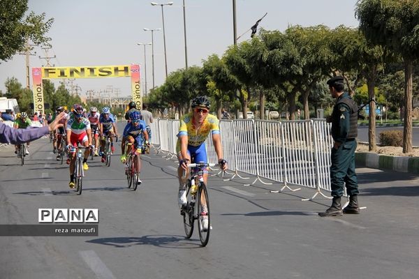 پایان دوره نخست  توردوچرخه سواری  ایران-آذربایجان در ارومیه