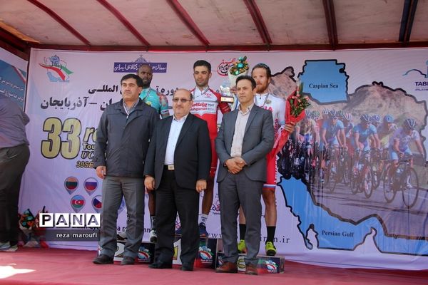 پایان دوره نخست  توردوچرخه سواری  ایران-آذربایجان در ارومیه