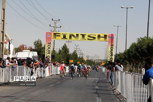 پایان دوره نخست  توردوچرخه سواری  ایران-آذربایجان در ارومیه