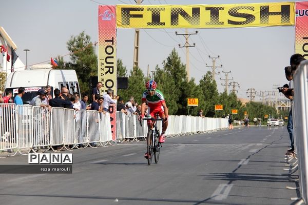پایان دوره نخست  توردوچرخه سواری  ایران-آذربایجان در ارومیه