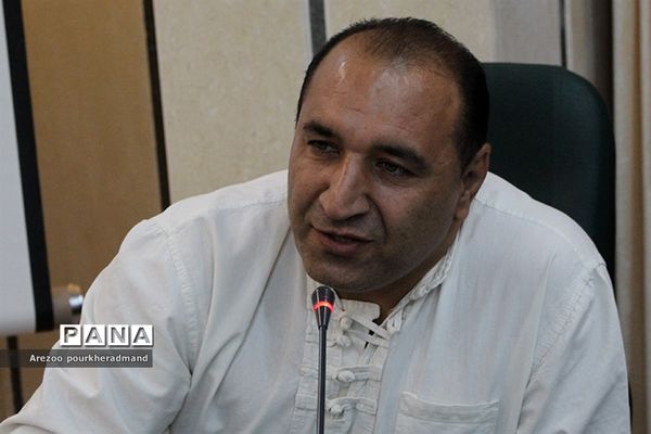 اولین نشست شورای دبیران دبیرستان پسرانه استعدادهای درخشان  شهید صدوقی دوره دوم ناحیه 2 یزد