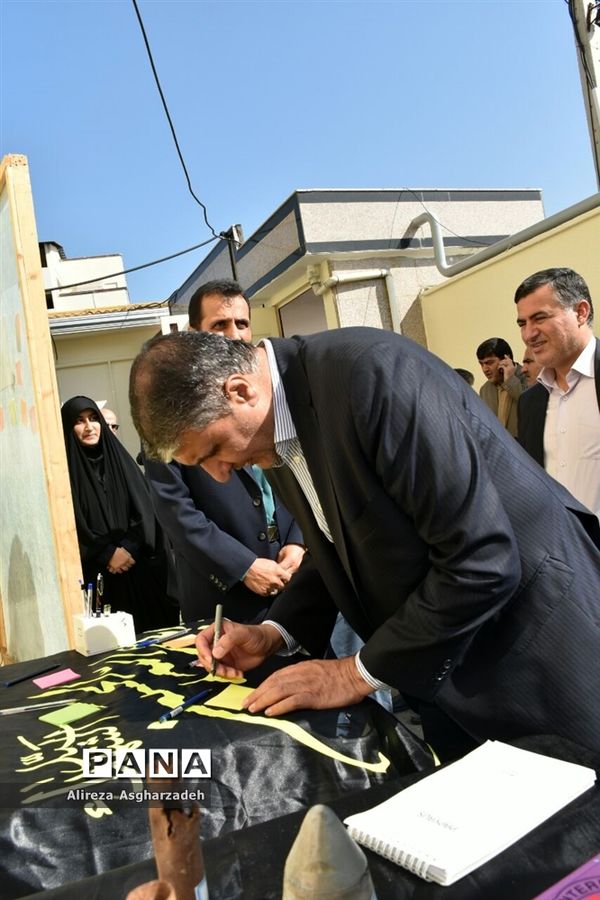 بازدید استاندار و مدیرکل آموزش‌وپرورش مازندران از مدارس بابلسر