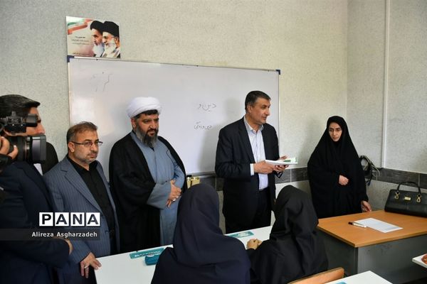 بازدید استاندار و مدیرکل آموزش‌وپرورش مازندران از مدارس بابلسر