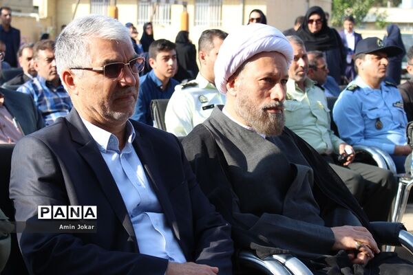 نواخته شدن زنگ آغاز سال تحصیلی در فارس