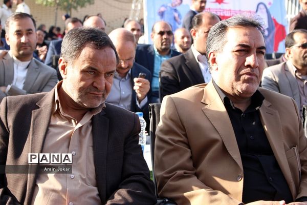 نواخته شدن زنگ آغاز سال تحصیلی در فارس