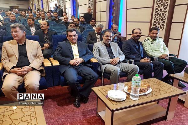 مراسم بازگشایی مدارس و نواختن زنگ مهر و مقاومت در شهرستان بیرجند