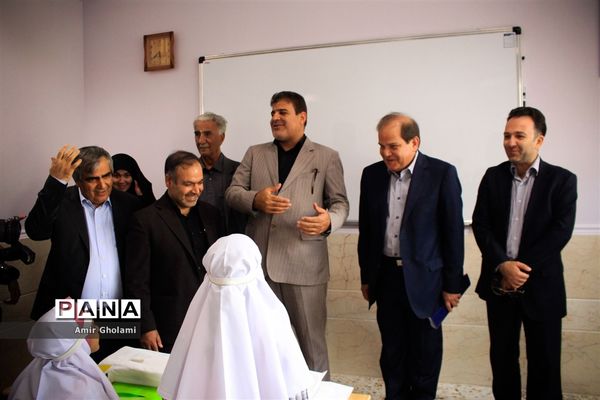 آیین گشایش دبستان امید آینده در چهاردانگه