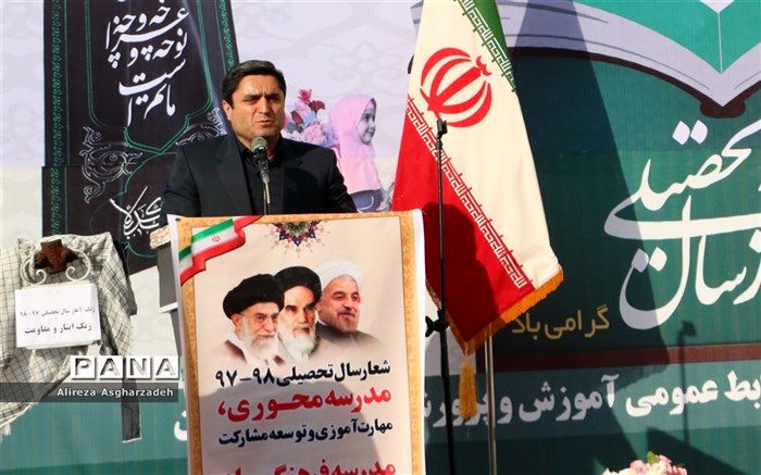 مهارت‌آموزی و شاداب‌سازی مدارس سیاست کلان دولت درآموزش‌وپرورش است