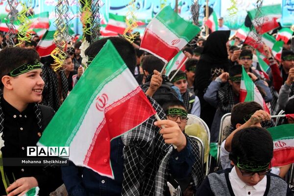 آیین آغاز سال تحصیلی جدید و  هفته دفاع مقدس در تبریز