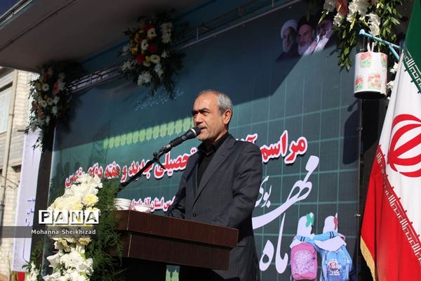 آیین آغاز سال تحصیلی جدید و  هفته دفاع مقدس در تبریز