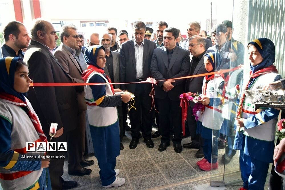 آغاز سال تحصیلی با حضور استاندار و‌ مدیرکل آموزش‌ و پرورش مازندران در بابلسر