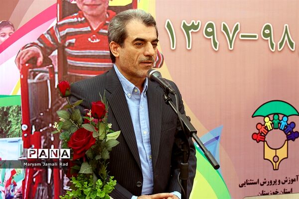 آیین آغاز سال تحصیلی جدید با حضور استاندار و مدیرکل آموزش و پرورش خوزستان