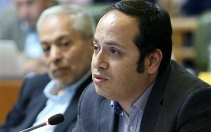 نظافت خیابان‌ها براساس استانداردهای رفت و روب و بهداشت محیط انجام شود