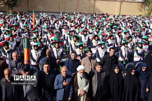 نواخته شدن زنگ آغاز سال تحصیلی جدید در اسلامشهر