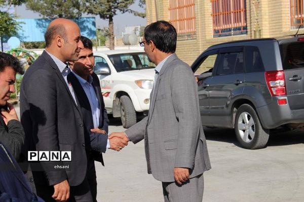 نواختن زنگ مهر و ایثار و مقاومت در مدارس کهگیلویه و بویراحمد ـ دبیرستان دخترانه شاهد یاسوج