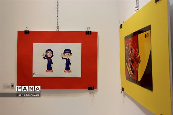 نمایشگاهی از نقاشی های دیجیتال دو دانش آموز شیرازی