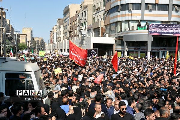 تشییع پیکر شهدای حادثه تروریستی اهواز