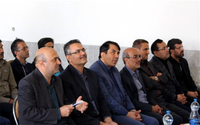 نواخته شدن زنگ آغاز سال تحصیلی مدارس استثنایی استان یزد