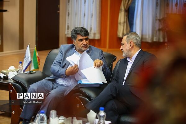 دیدار وزیر آموزش و پرورش با جمعی از نمایندگان مجلس