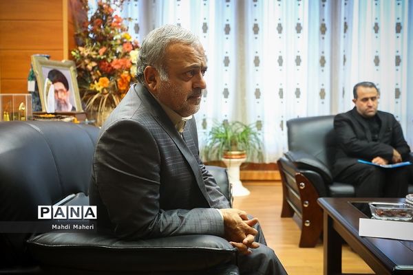 دیدار وزیر آموزش و پرورش با جمعی از نمایندگان مجلس