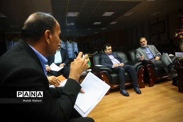 دیدار وزیر آموزش و پرورش با جمعی از نمایندگان مجلس