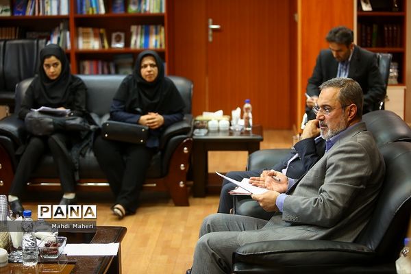 دیدار وزیر آموزش و پرورش با جمعی از نمایندگان مجلس