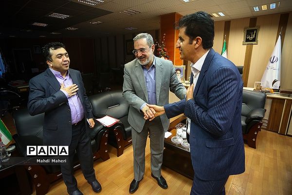 دیدار وزیر آموزش و پرورش با جمعی از نمایندگان مجلس