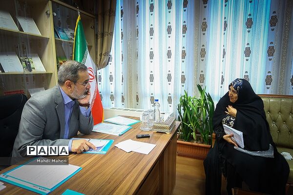 گفت‌وگو حضوری وزیر آموزش و پرورش با جمعی از صاحبان برنامه‌های کاربردی