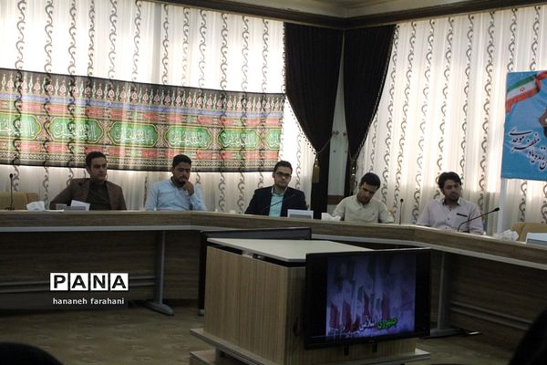 برگزاری نشست توجیهی کارشناسان سازمان دانش‌آموزی استان همدان