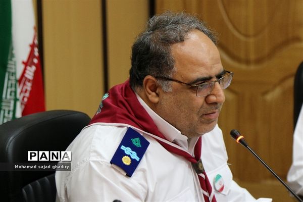 جلسه مدیران دانش‌آموزی مناطق 19 گانه شهر تهران