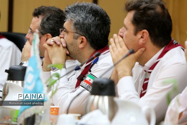 جلسه مدیران دانش‌آموزی مناطق 19 گانه شهر تهران