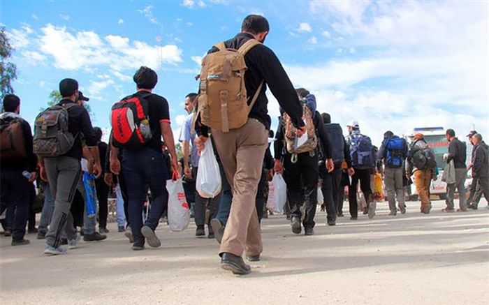 خدمت رسانی  شهرداری قم به زائرین اربعین حسینی در مسیر نجف به کربلا