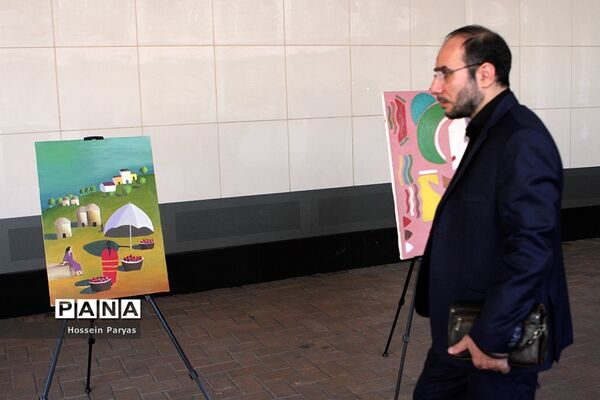 نمایشگاه آثار هنری جانبازان اعصاب و روان