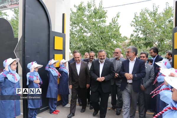 مراسم نمادین استانی مهر عاطفه‌ها در مشهد