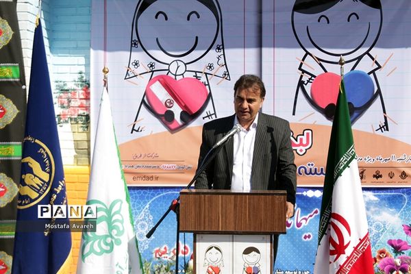 مراسم جشن عاطفه‌ها در مدرسه متوسطه شاهد دختران بیرجند