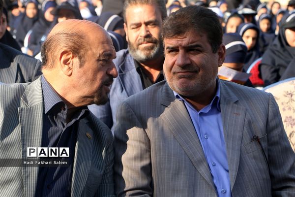 جشن عاطفه‌ها در آموزشگاه خیری فاطمه عرب  قرچک