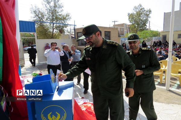 نواخته شدن زنگ  عاطفه‌ها در اردستان