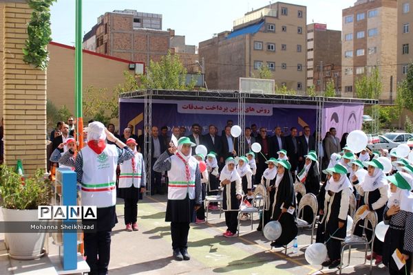 مراسم جشن عاطفه‌ها در مدارس آذربایجان شرقی