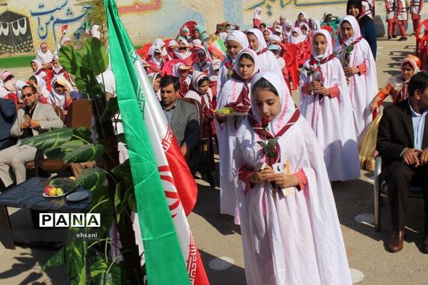 برگزاری جشن عاطفه ها در مدارس کهگیلویه  و بویراحمد