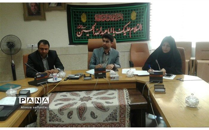 عدم استفاده کافی  از ظرفیت بانوان در اردستان