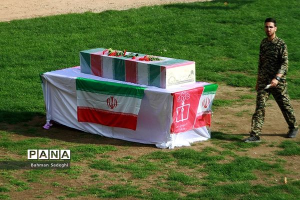 تجمع اقتدار عاشورایی فرماندهان واحدهای پیشگام بسیج دانش آموزی