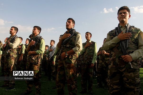 تجمع اقتدار عاشورایی فرماندهان واحدهای پیشگام بسیج دانش آموزی
