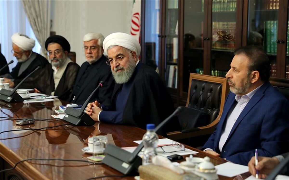 رئیس جمهور: برای مدیریت مشکلات پیش رو باید همه دست به دست هم بدهیم