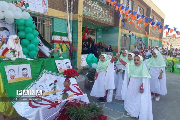 جشن مهر عاطفه ها در شهرستان بهارستان